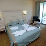 Szálloda Grand Belish Guzelcamlı