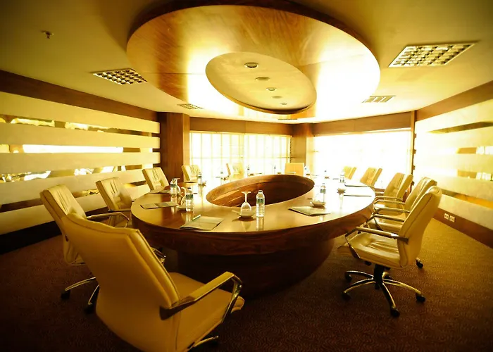 Grand Belish מלון 5*