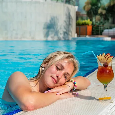 Grand Belish Otel Güzelçamlı